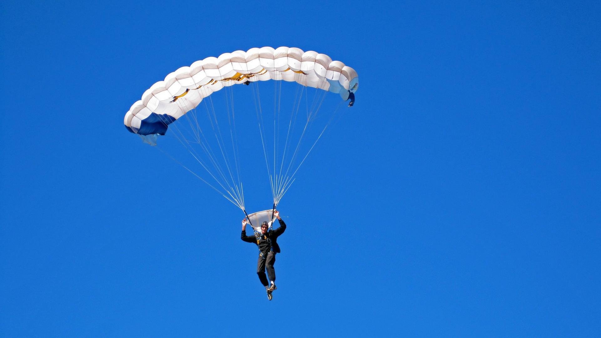 中国篮球青少年篮球推广路径创新研究,《中国青少年篮球训练教学大纲》