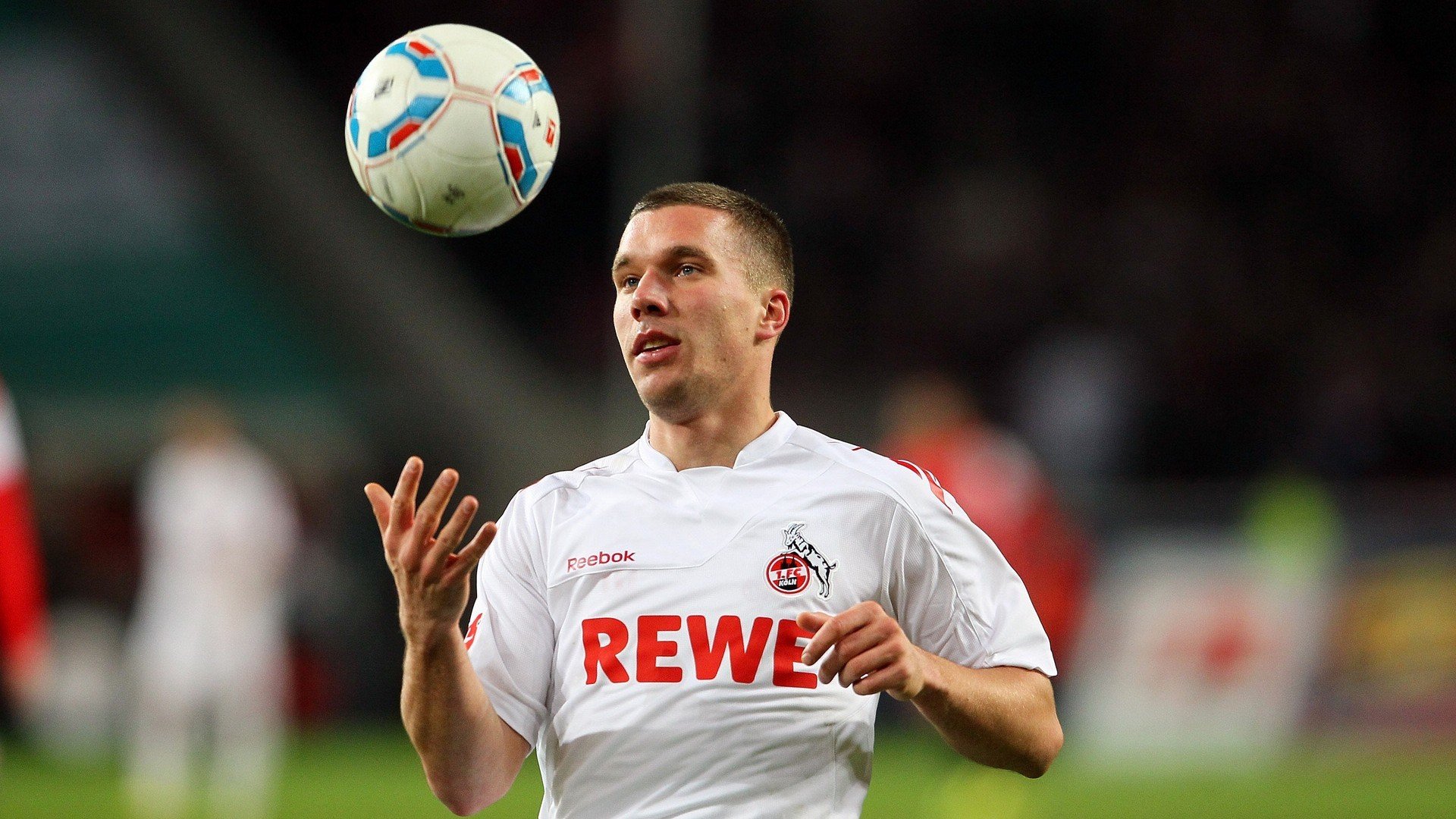 体育与科技融合产业发展模式比较研究，科技与体育结合的例子