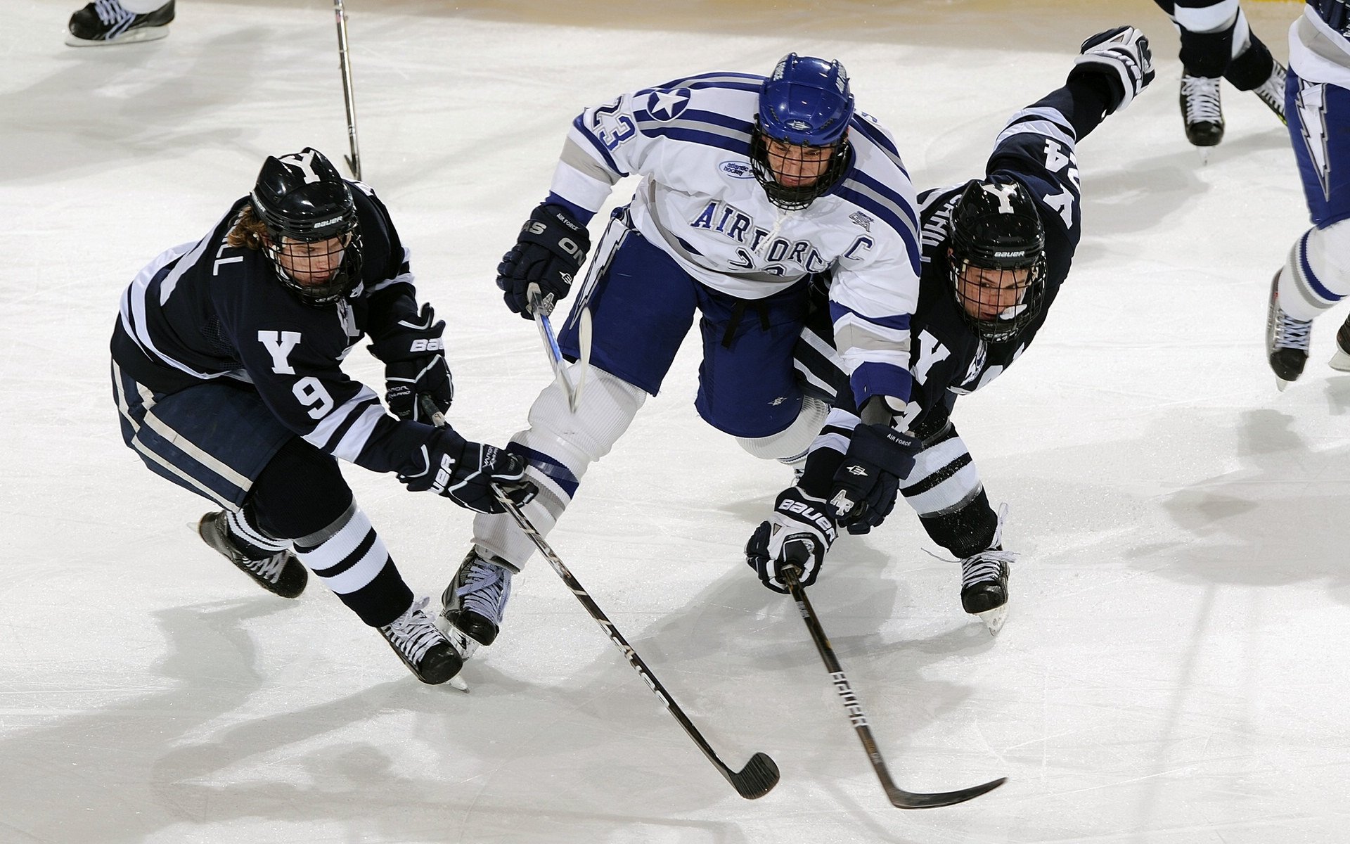 全国青少年足球明星列车在多地开启，激励青少年兴趣，全国青少年足球排名